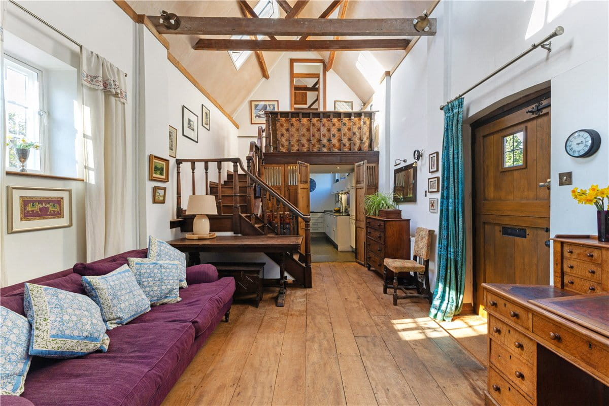 3 bedroom house, Neates Yard, Marlborough SN8 - Sold