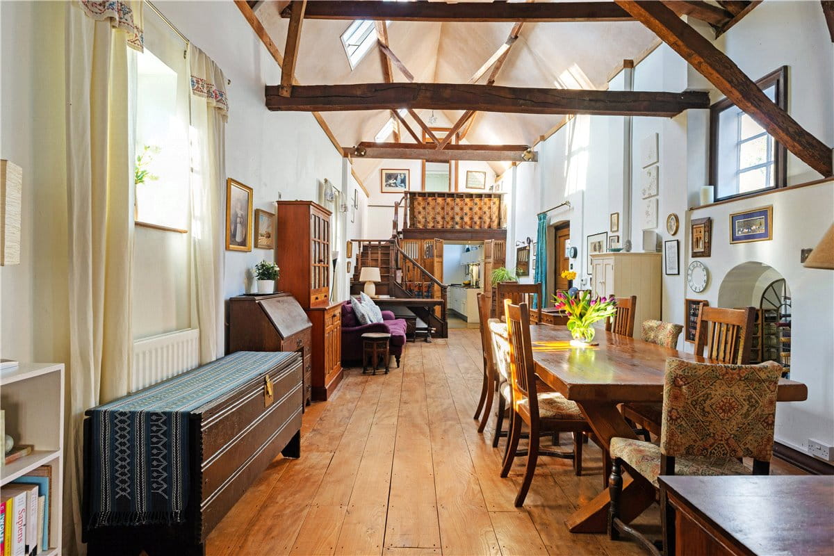 3 bedroom house, Neates Yard, Marlborough SN8 - Sold