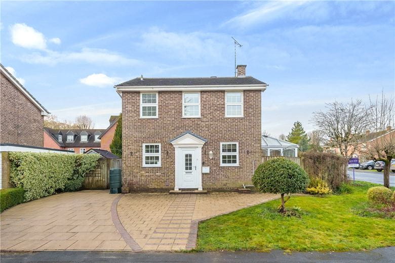 3 bedroom house, River Park, Marlborough SN8 - Sold STC