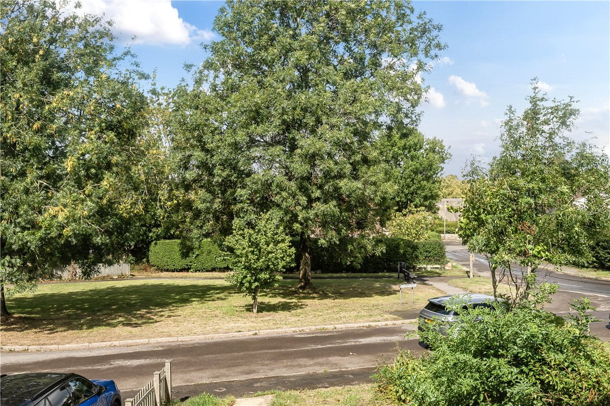 3 bedroom house, Southfield, West Overton SN8 - Sold STC