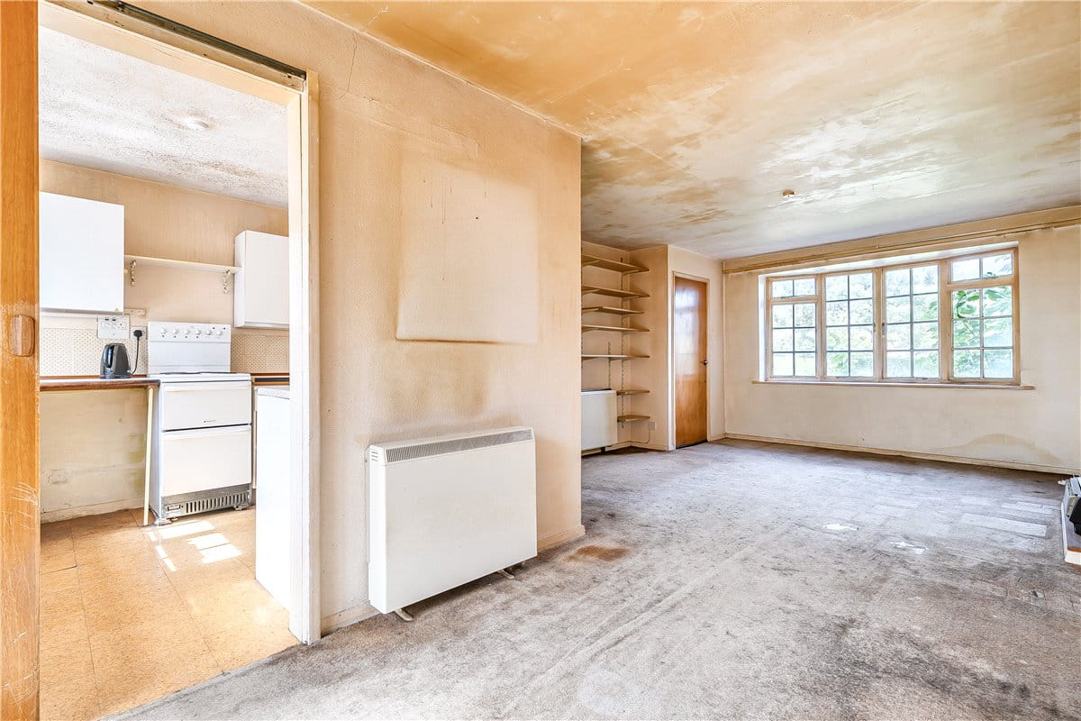 3 bedroom house, Southfield, West Overton SN8 - Sold STC