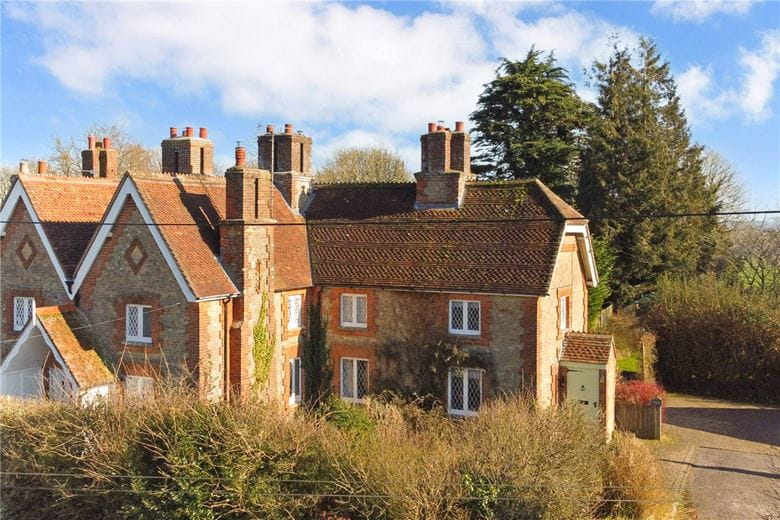 3 bedroom house, Stibb Green, Burbage SN8 - Sold