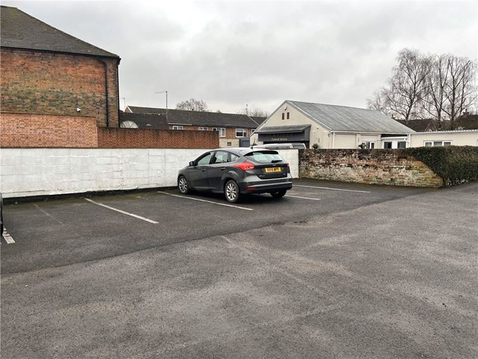  bedroom , The Parade, Marlborough SN8 - Sold STC