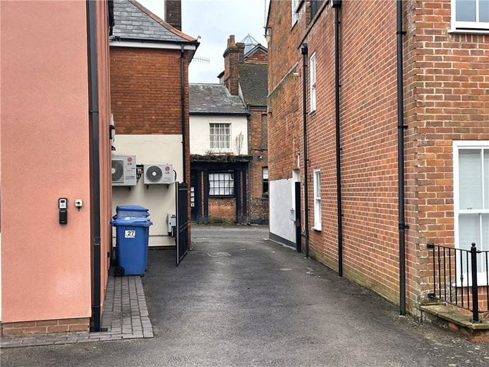  bedroom , The Parade, Marlborough SN8 - Sold STC