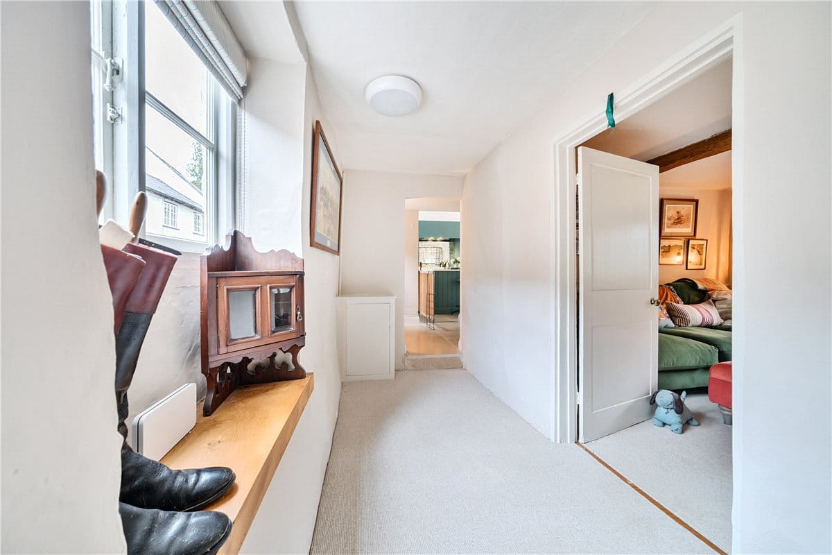 2 bedroom house, Castle Street, Aldbourne SN8 - Available