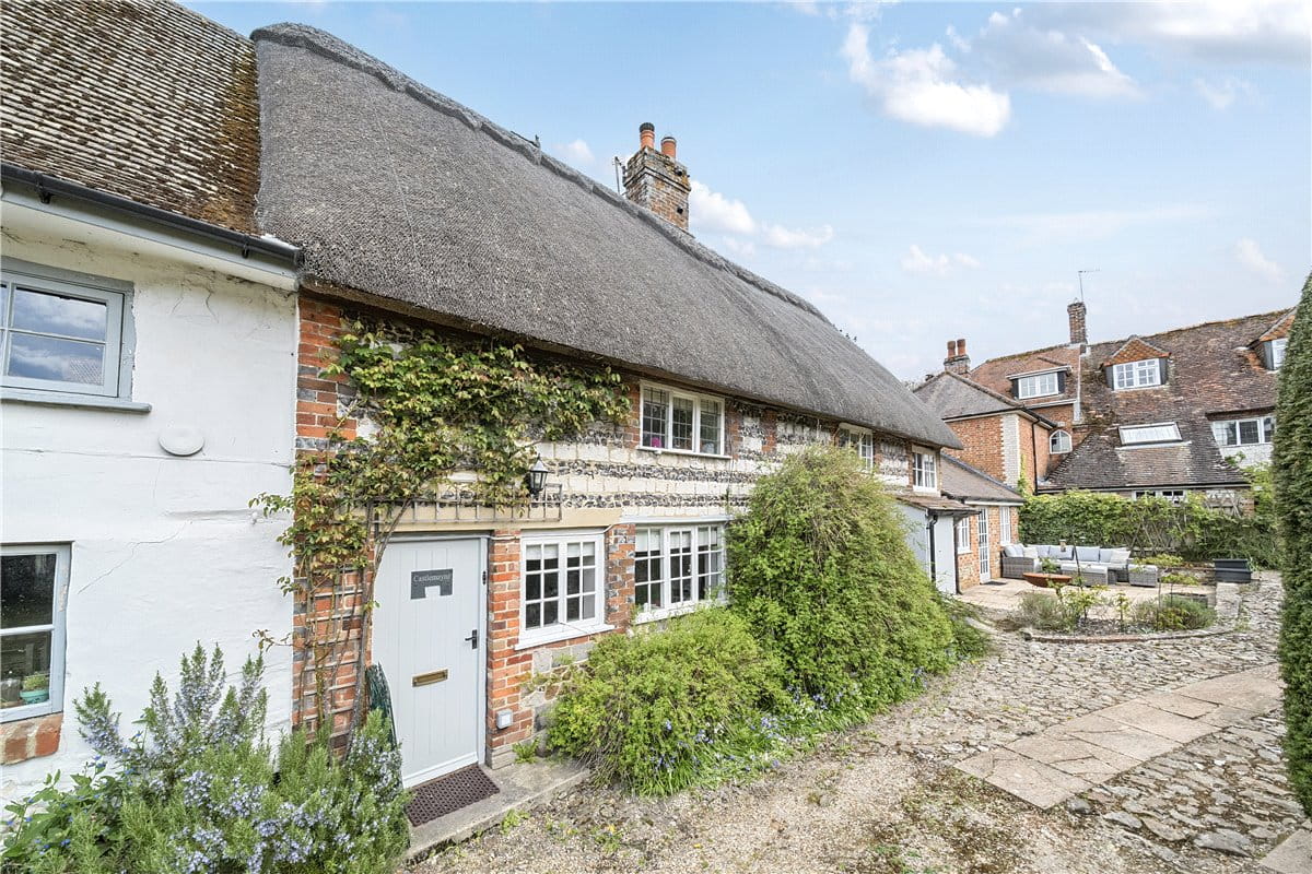 2 bedroom house, Castle Street, Aldbourne SN8 - Available