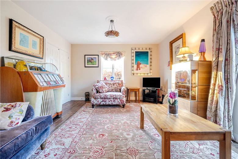 4 bedroom house, Olympian Road, Pewsey SN9 - Available