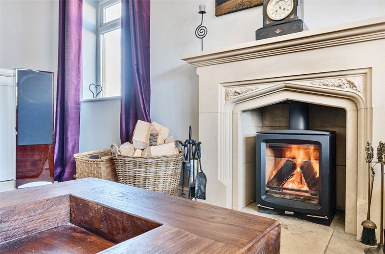 5 bedroom house, Studley Corner, Studley SN11 - Sold