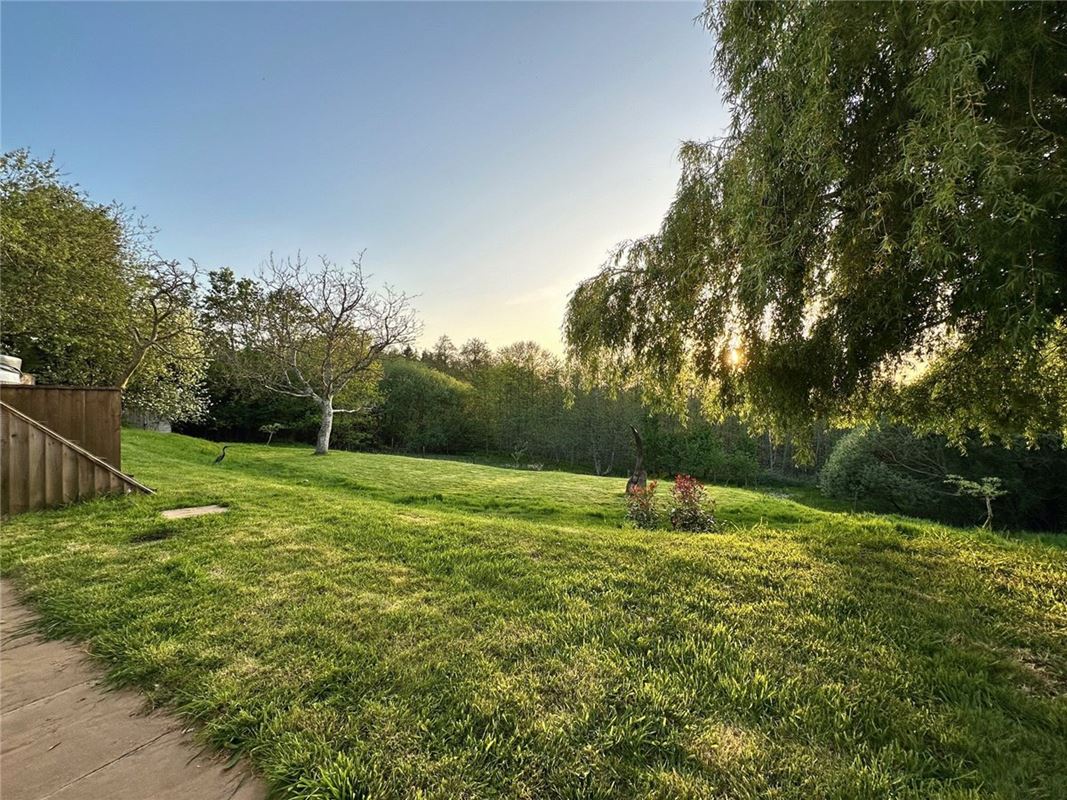 5 bedroom house, Studley Corner, Studley SN11 - Sold