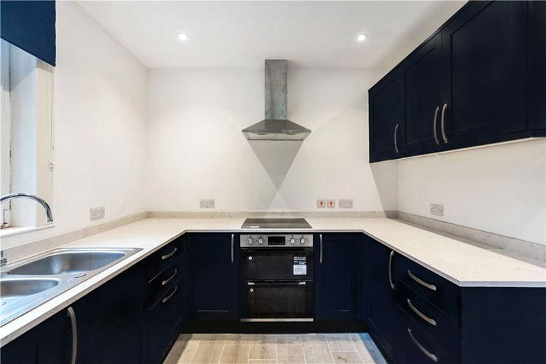 3 bedroom house, Cherry Orchard, Marlborough SN8 - Available