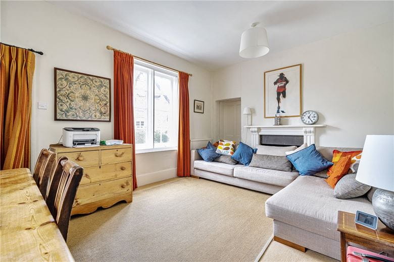 4 bedroom house, High Street, Urchfont SN10 - Available