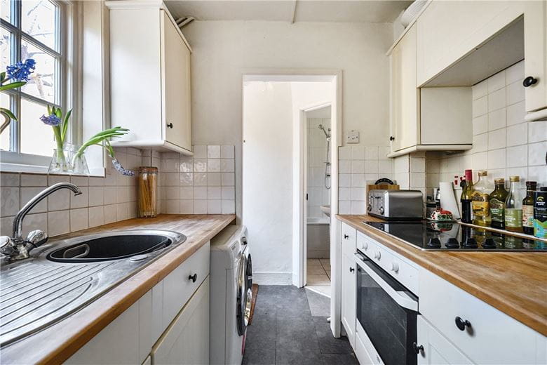 2 bedroom cottage, St. Martins, Marlborough SN8 - Available