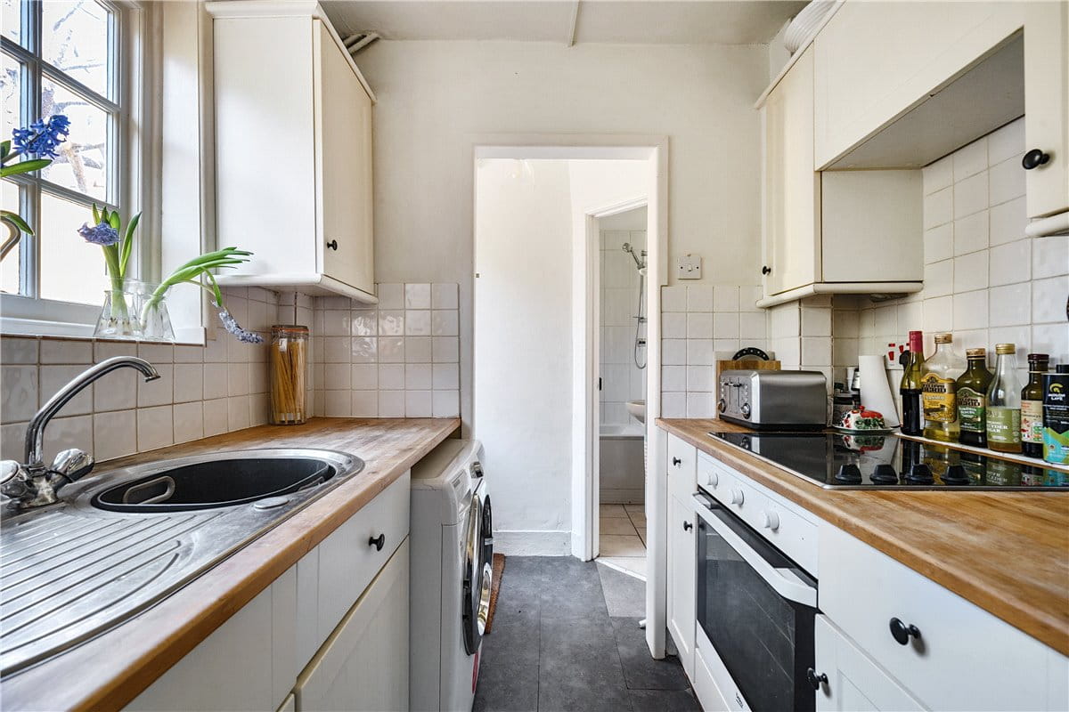 2 bedroom cottage, St. Martins, Marlborough SN8 - Sold STC