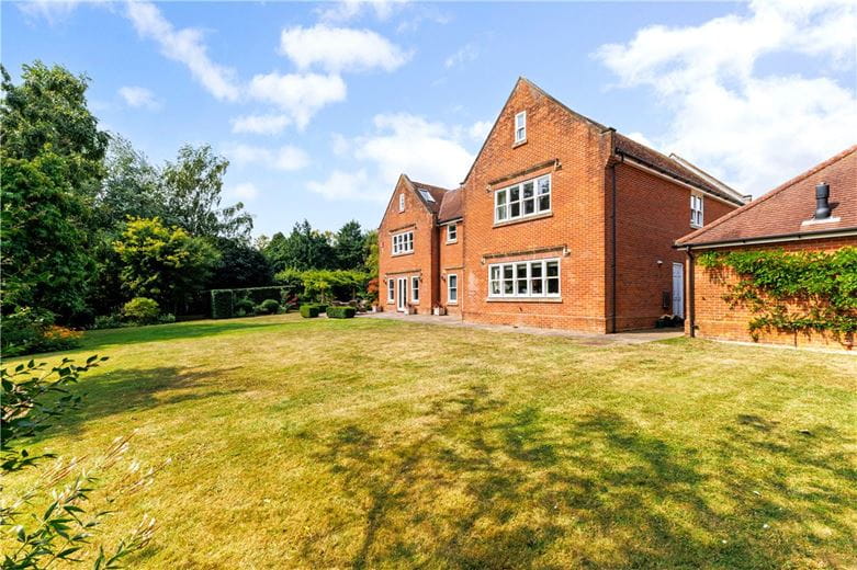 7 bedroom house, Milton Lilbourne, Pewsey SN9 - Available