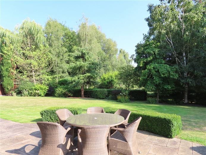 7 bedroom house, Milton Lilbourne, Pewsey SN9 - Available