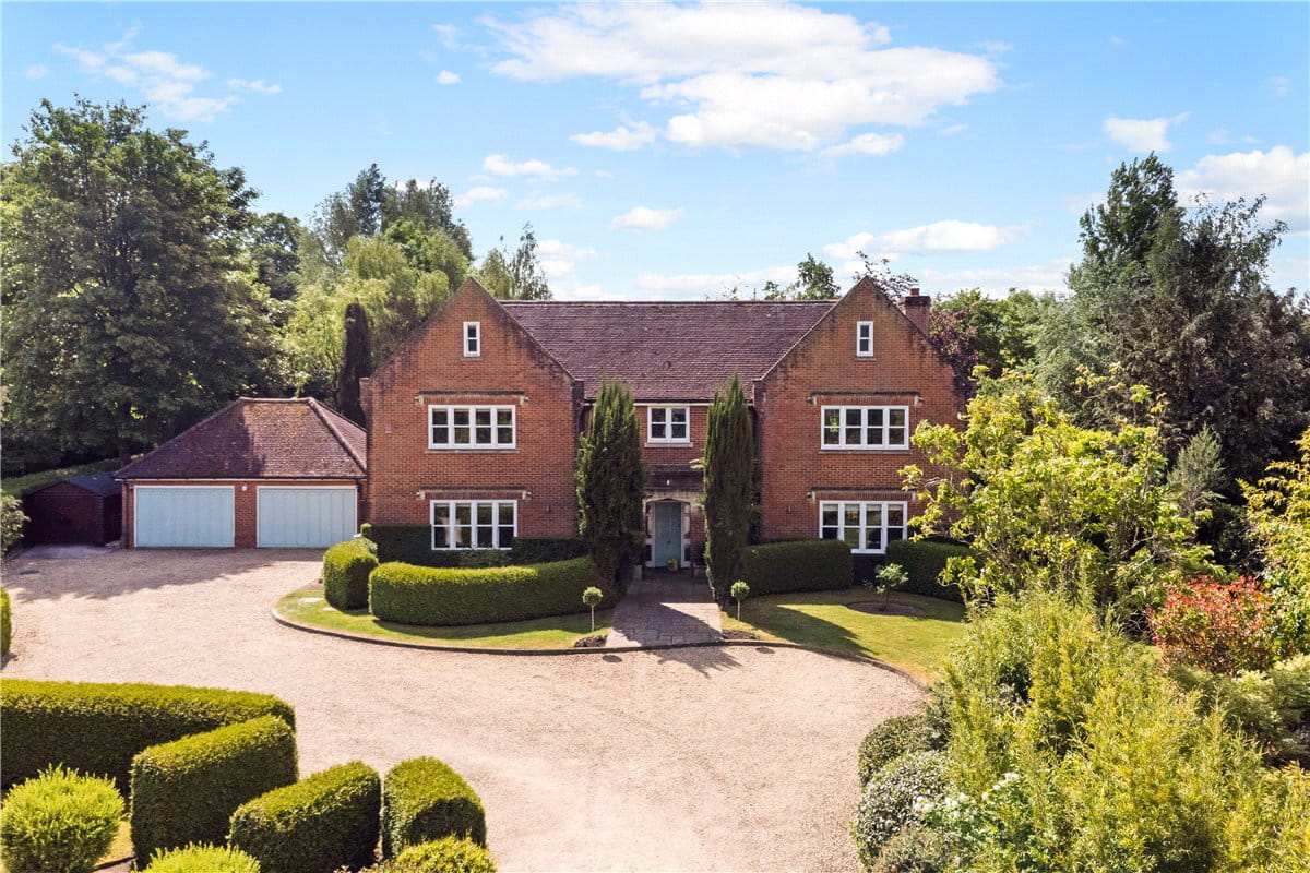 7 bedroom house, Milton Lilbourne, Pewsey SN9 - Available