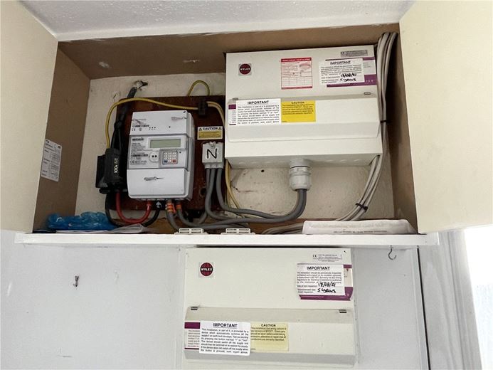 3 bedroom house, Bondfields, Woodborough SN9 - Sold STC