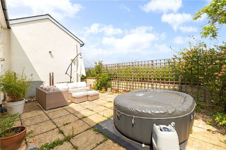 4 bedroom house, Knowle, Pewsey SN9 - Available