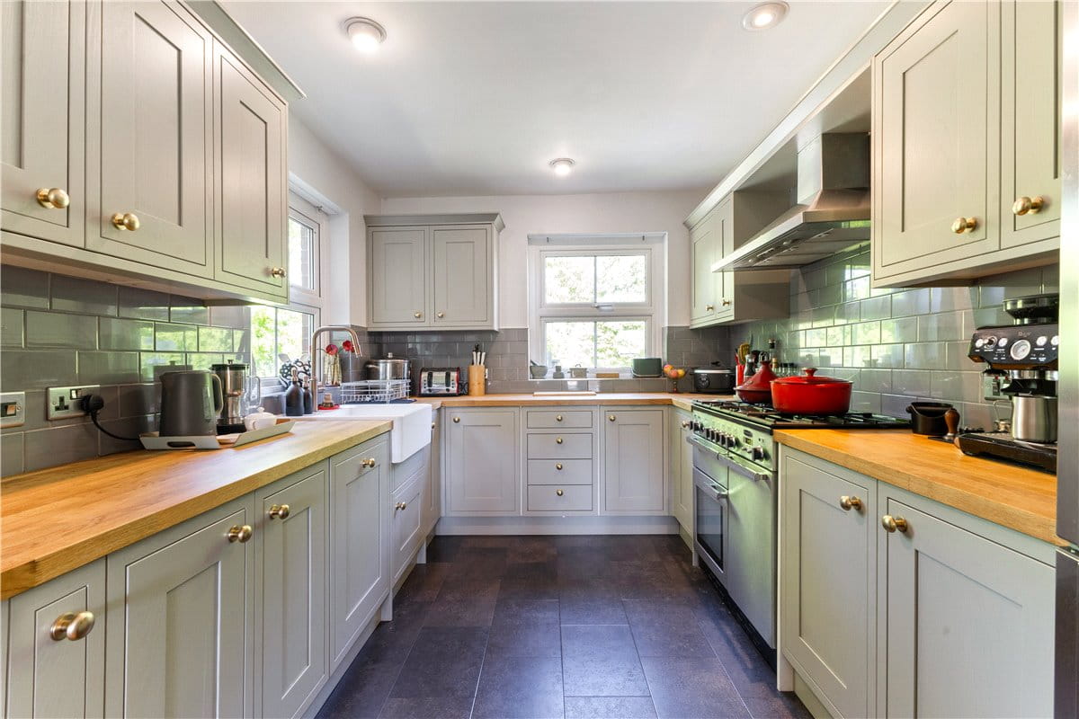 4 bedroom house, Russley Park, Baydon SN8 - Sold