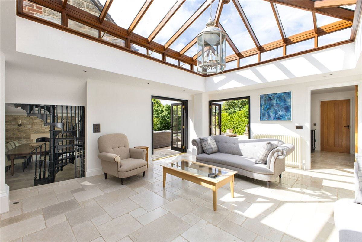 4 bedroom house, Broome Manor Lane, Swindon SN3 - Sold STC