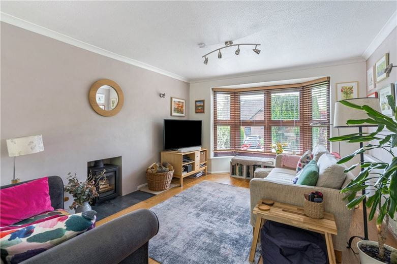 4 bedroom house, Hughes Close, Marlborough SN8 - Available