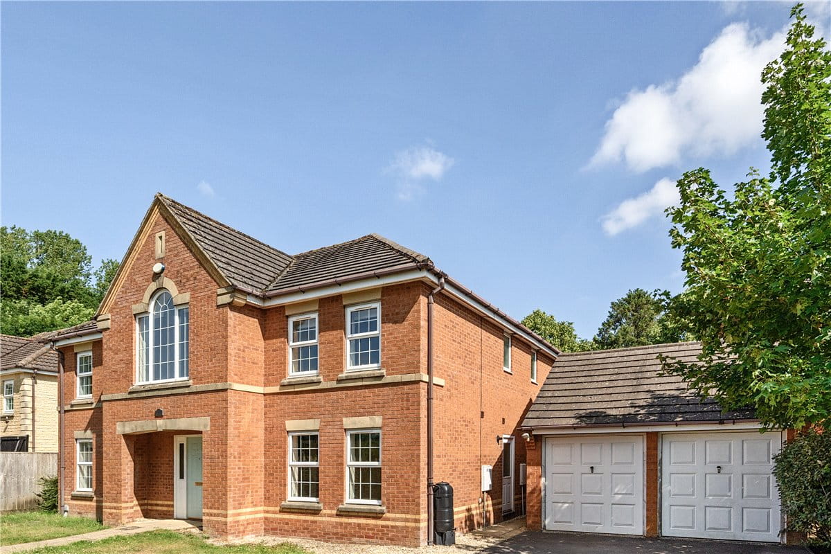 5 bedroom house, Lake View, Calne SN11 - Sold STC