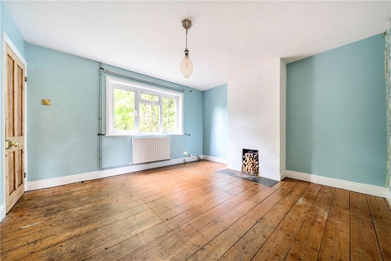 4 bedroom house, Andover Road, Upavon SN9 - Available