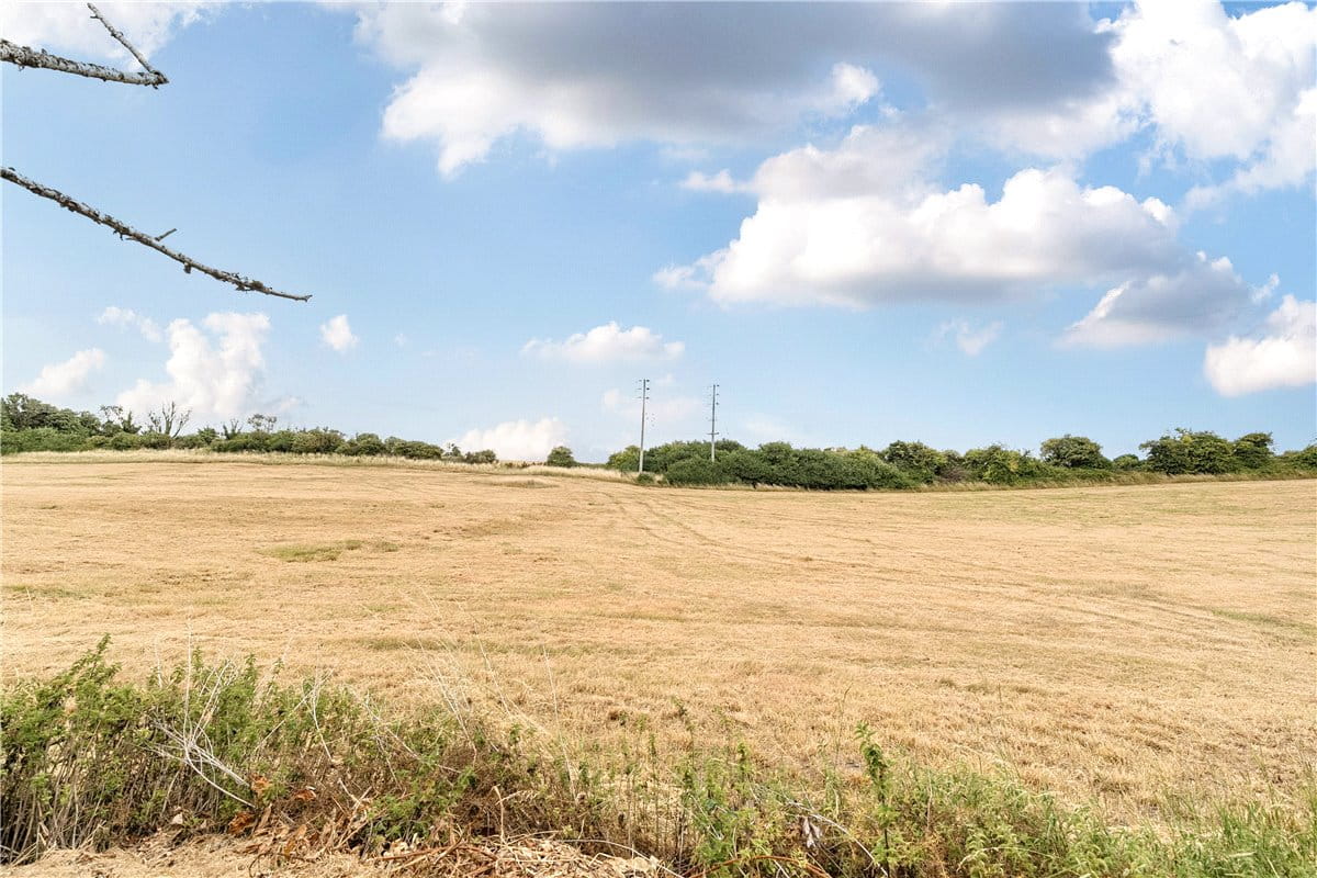 4 bedroom house, Andover Road, Upavon SN9 - Sold