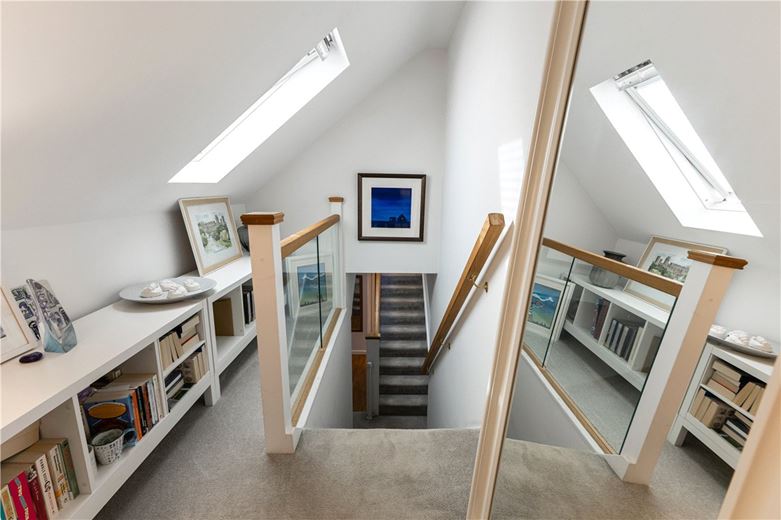 4 bedroom house, Blowhorn Street, Marlborough SN8 - Available