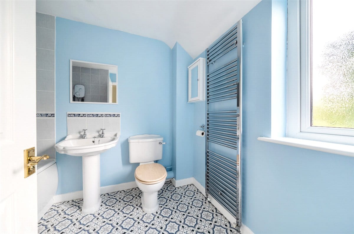 3 bedroom house, Yatesbury, Calne SN11 - Available