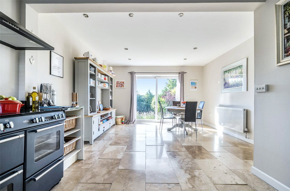 4 bedroom house, Manton Hollow, Manton SN8 - Available