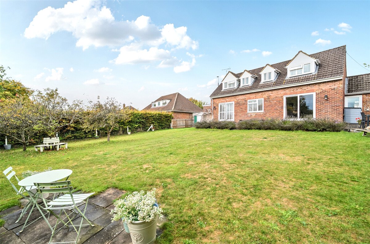 4 bedroom house, Manton Hollow, Manton SN8 - Available