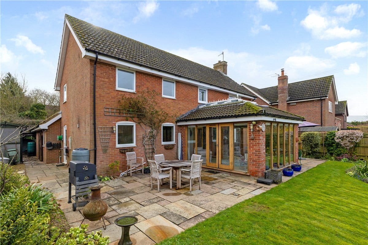 4 bedroom house, Ogbourne St. George, Marlborough SN8 - Available
