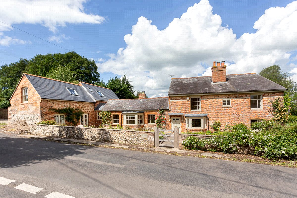 8 bedroom house, Oxenwood, Marlborough SN8 - Sold STC