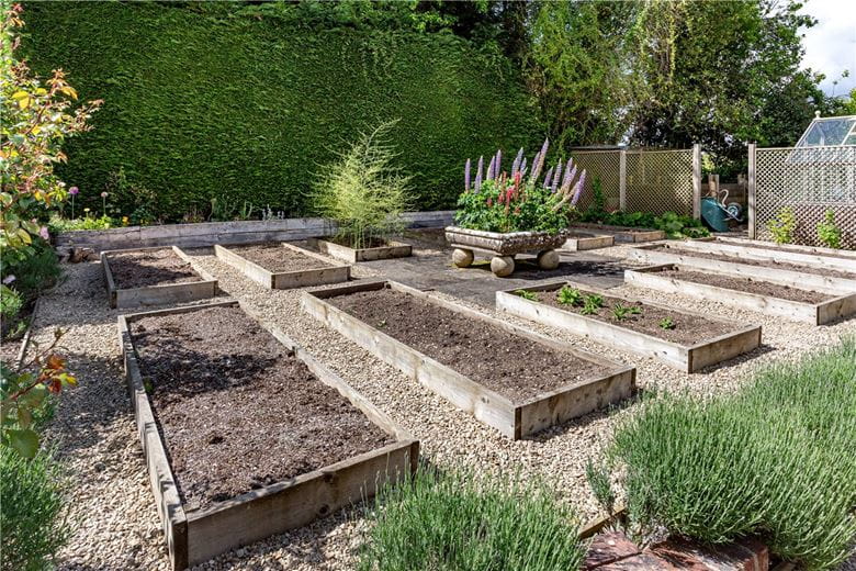 8 bedroom house, Oxenwood, Marlborough SN8 - Sold STC