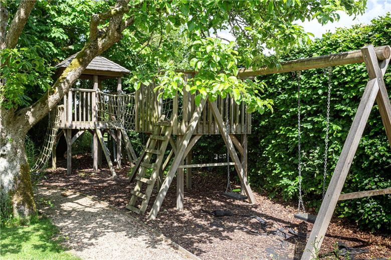 8 bedroom house, Oxenwood, Marlborough SN8 - Sold STC