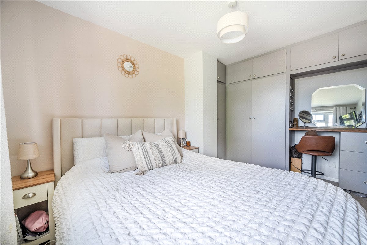 3 bedroom house, Southfield, West Overton SN8 - Available