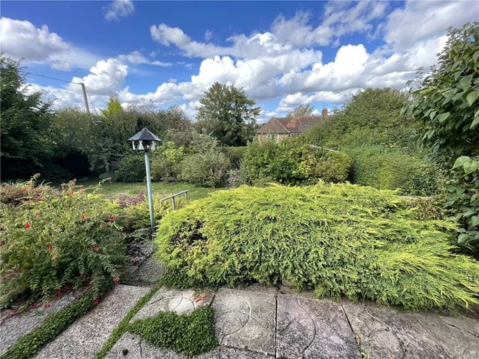 2 bedroom bungalow, Manton Close, Manton SN8 - Sold STC