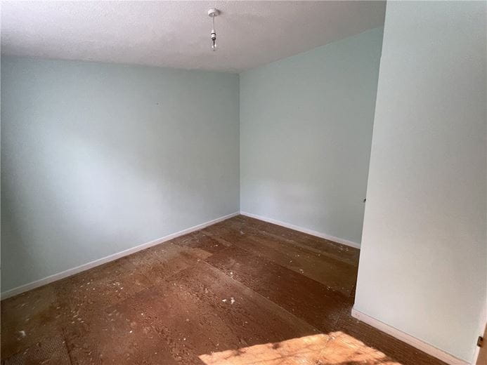 2 bedroom bungalow, Manton Close, Manton SN8 - Sold STC