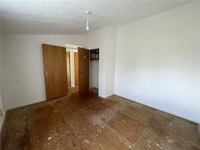 2 bedroom bungalow, Manton Close, Manton SN8 - Sold STC