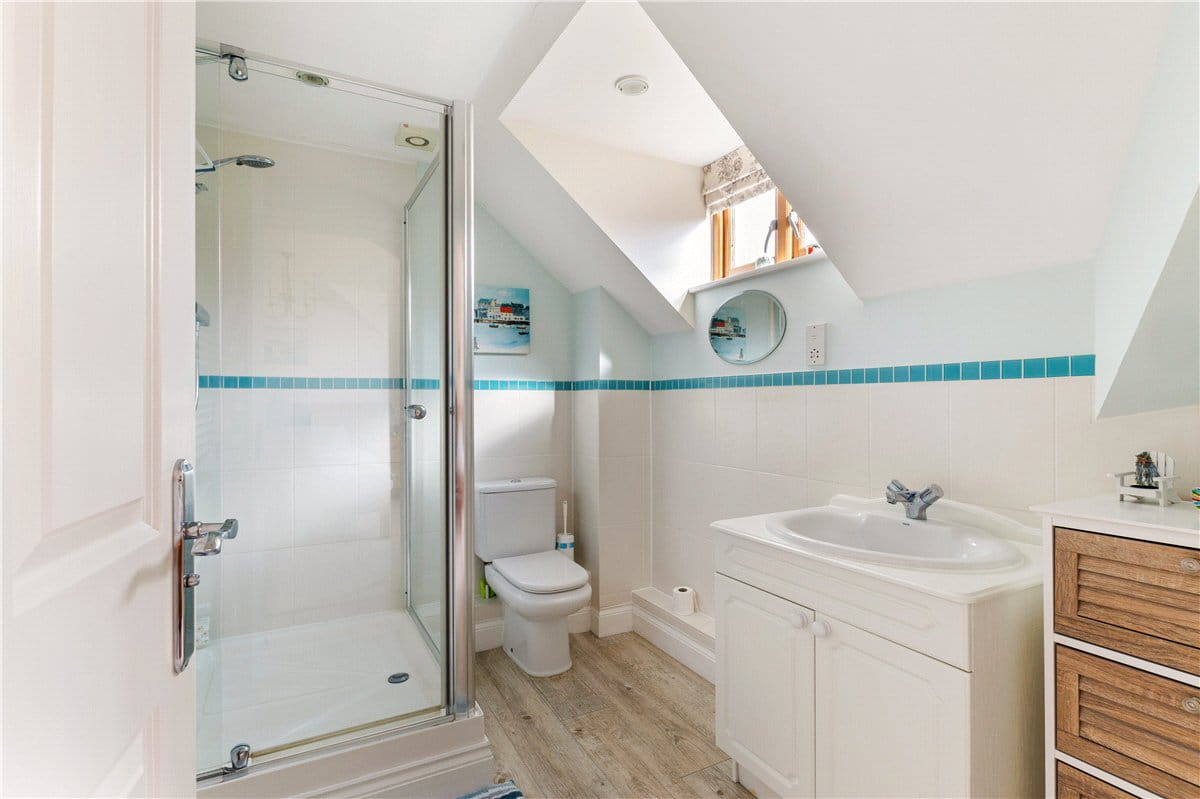 4 bedroom house, Cromwell Court, Marlborough SN8 - Available