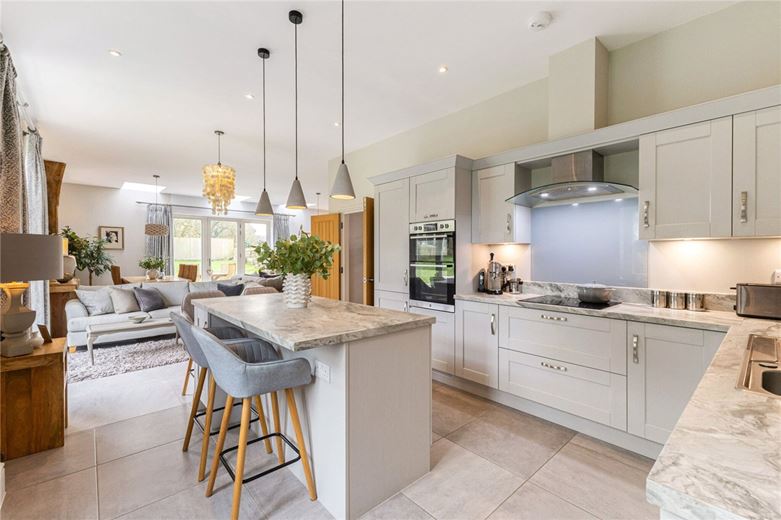 3 bedroom house, Old Dairy Lane, Winterbourne Monkton SN4 - Available