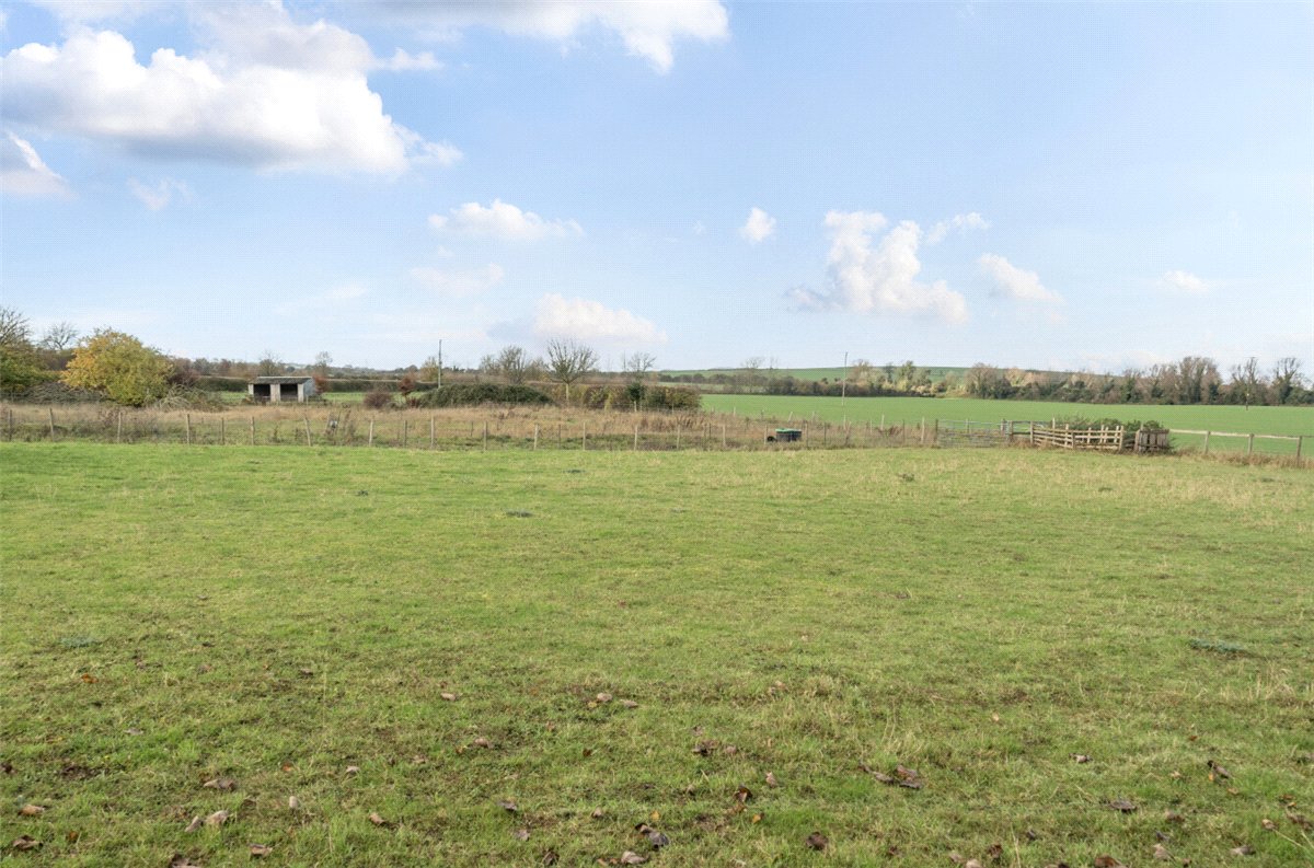 3 bedroom house, Townsend, All Cannings SN10 - Available