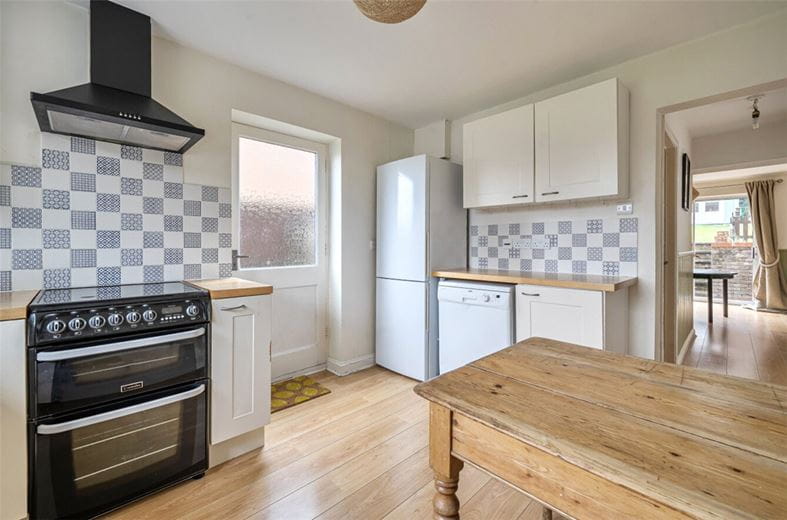 3 bedroom house, Five Stiles Road, Marlborough SN8 - Available