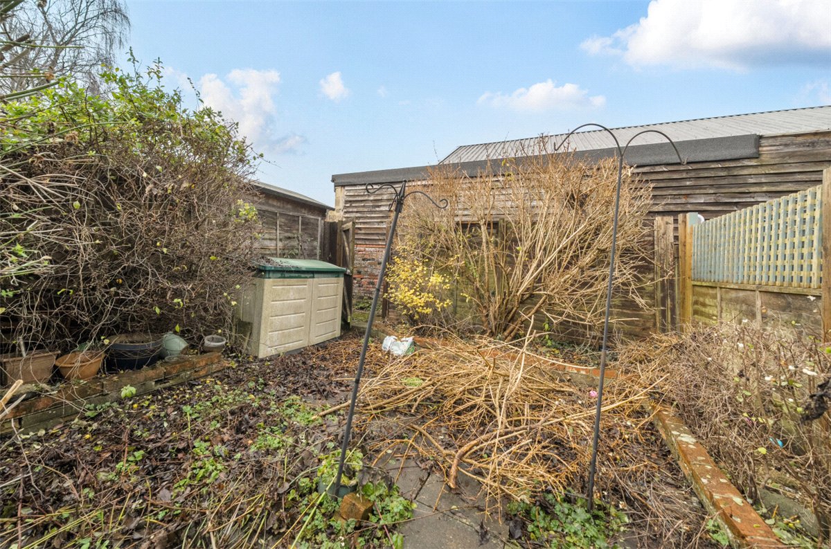 3 bedroom house, Kennet Mews, Marlborough SN8 - Available