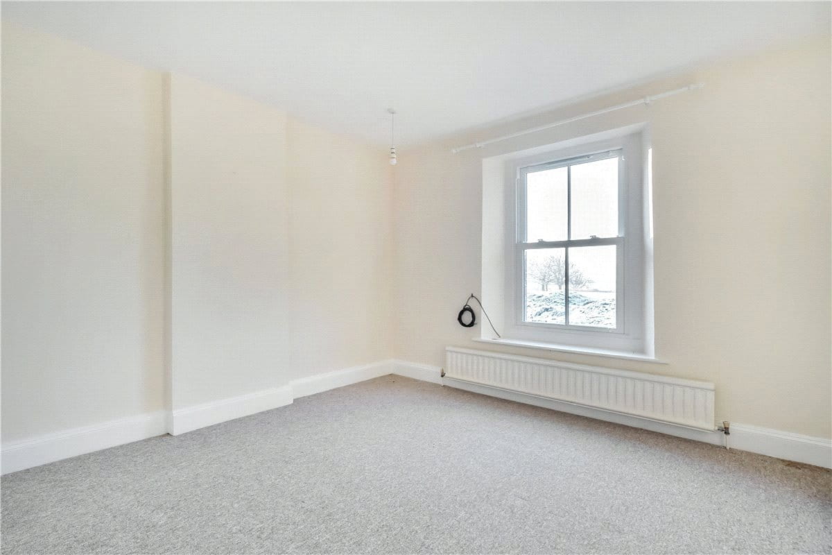 3 bedroom house, The Street, Marden SN10 - Available