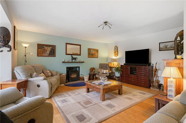 5 bedroom house, Littleworth, Pewsey SN9 - Available