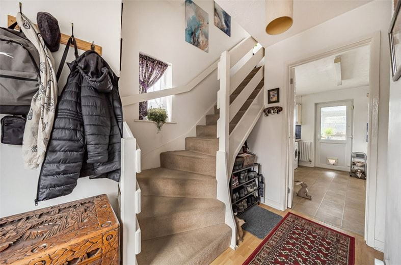 3 bedroom house, Squires Hill Close, Woodshaw SN4 - Available