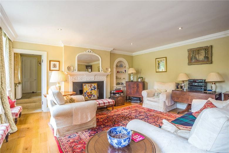 4 bedroom house, Castle Street, Calne SN11 - Available