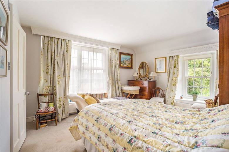 4 bedroom house, Castle Street, Calne SN11 - Available